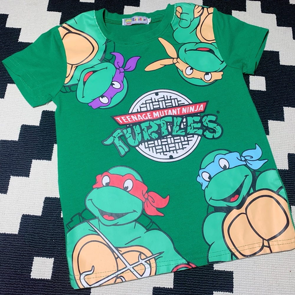 TEENAGE MUTANT TURTLES, graphic, kid's tee!!